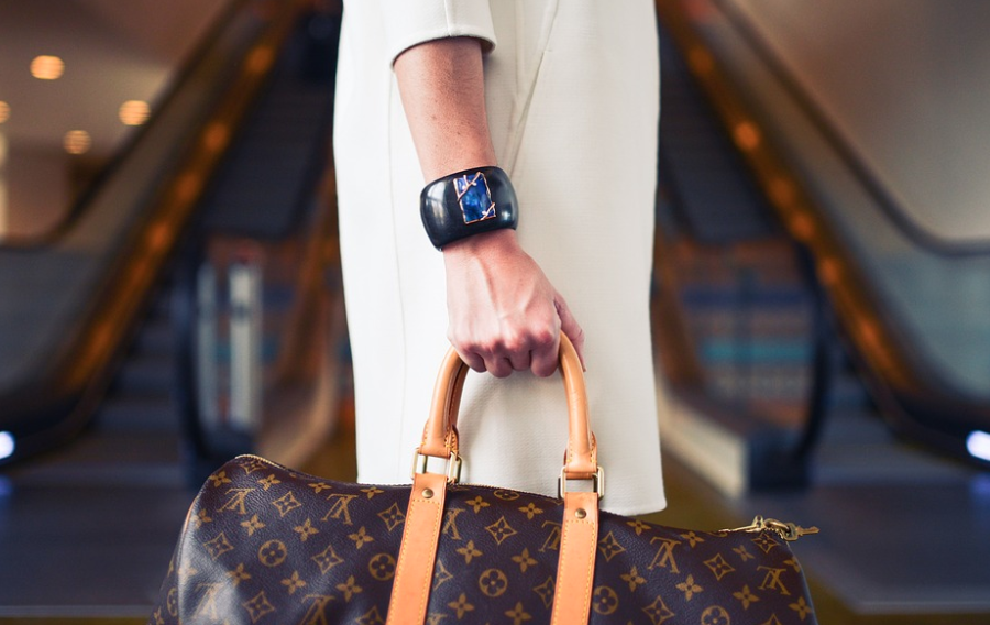 how to authenticate a louis vuitton bag